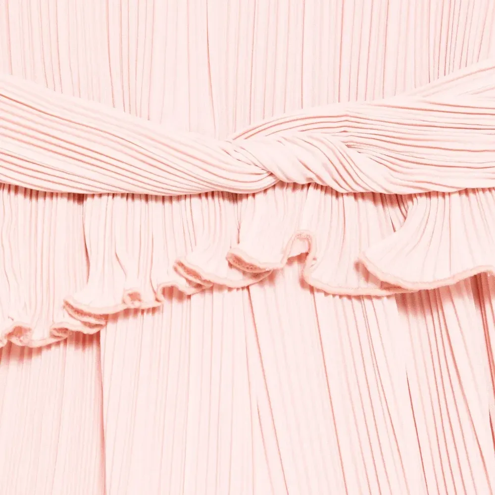 Комбинезон с плиссировкой