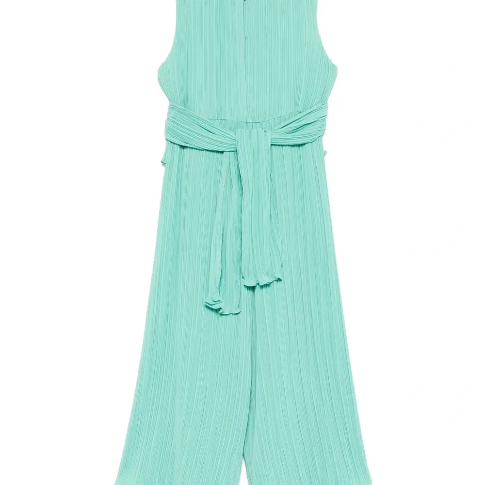 Комбинезон с плиссировкой Комбинезон с плиссировкой