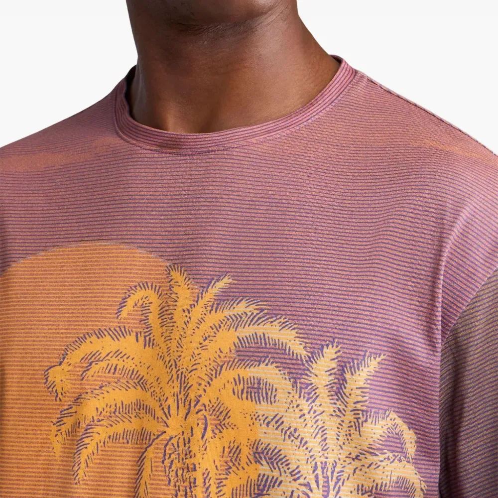 Футболка с принтом Футболка с принтом