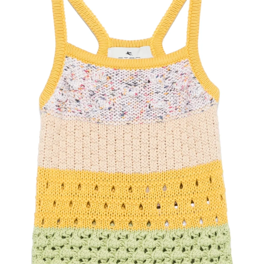 Трикотажный топ без рукавов