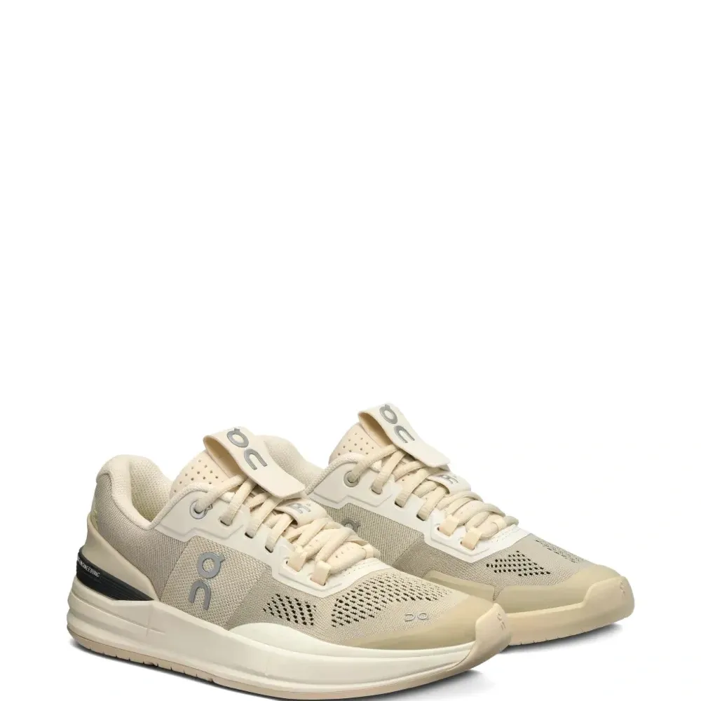 Кроссовки The Roger Pro Sand/Ivory