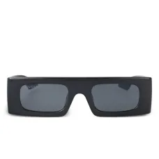 Очки в квадратной оправе