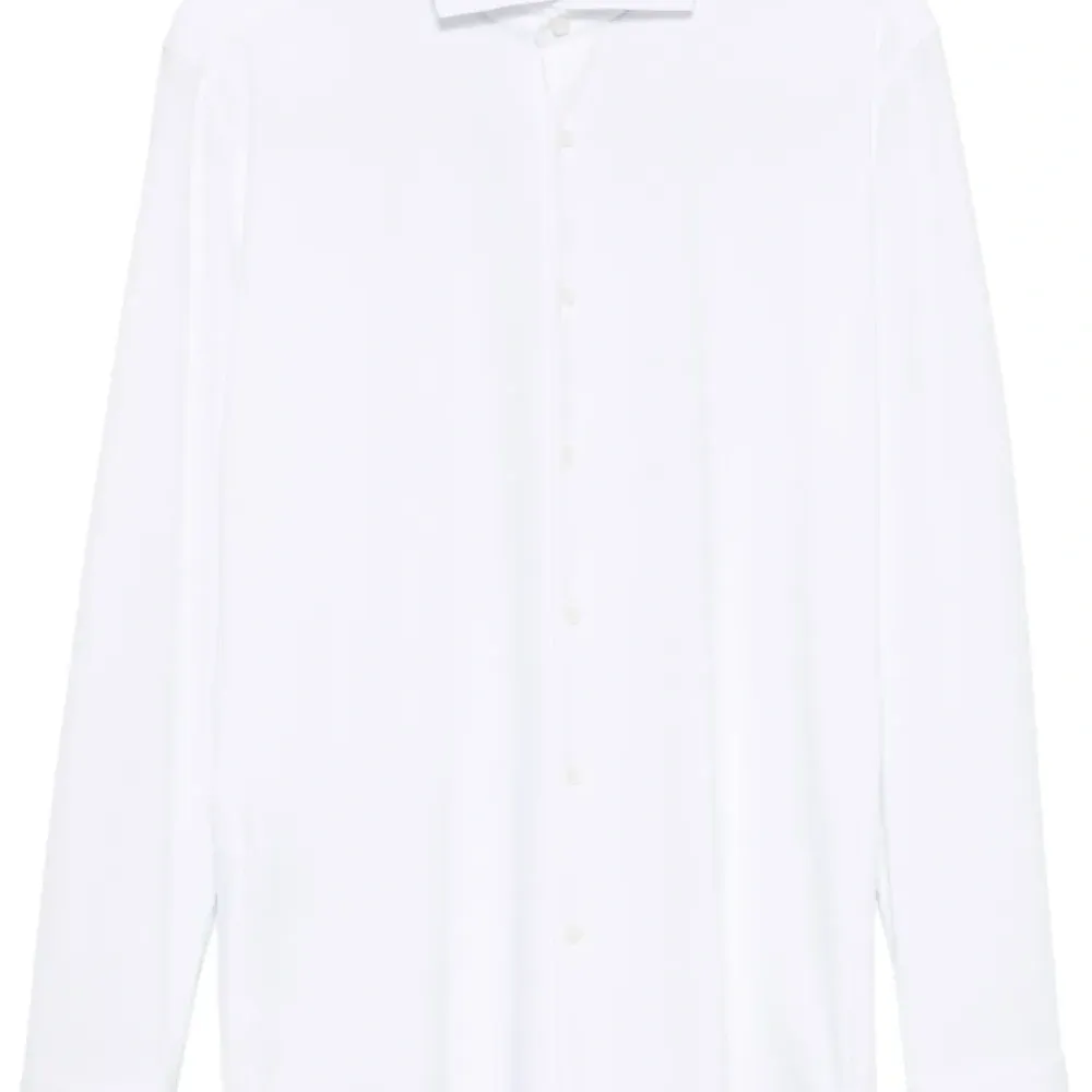 Рубашка узкого кроя