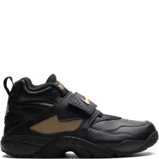 Кроссовки Air Diamond Turf Signing Day - Black/Metallic Gold Кроссовки Air Diamond Turf Signing Day - Black/Metallic Gold