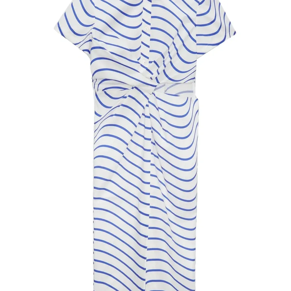 Платье макси с вырезом