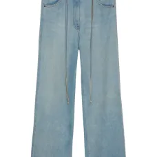 Прямые джинсы