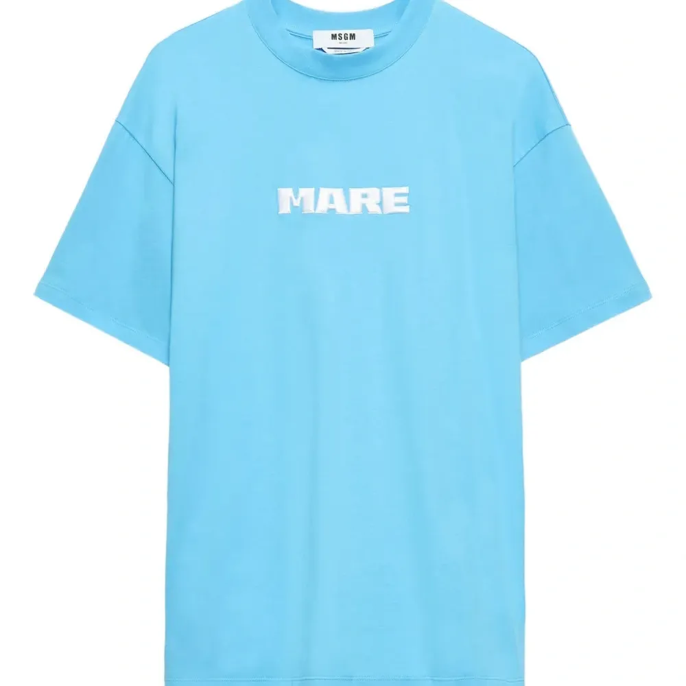 Футболка с логотипом