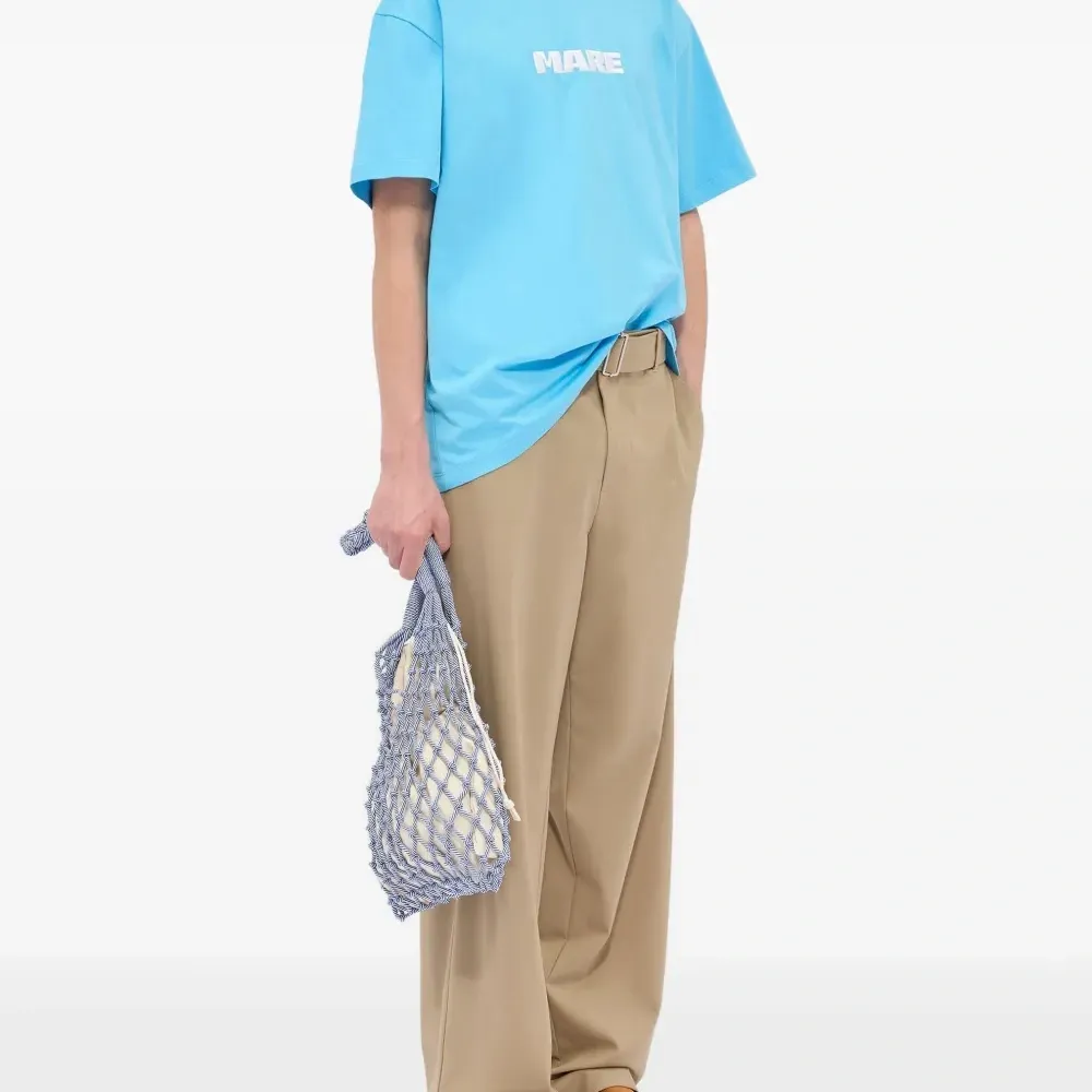 Футболка с логотипом