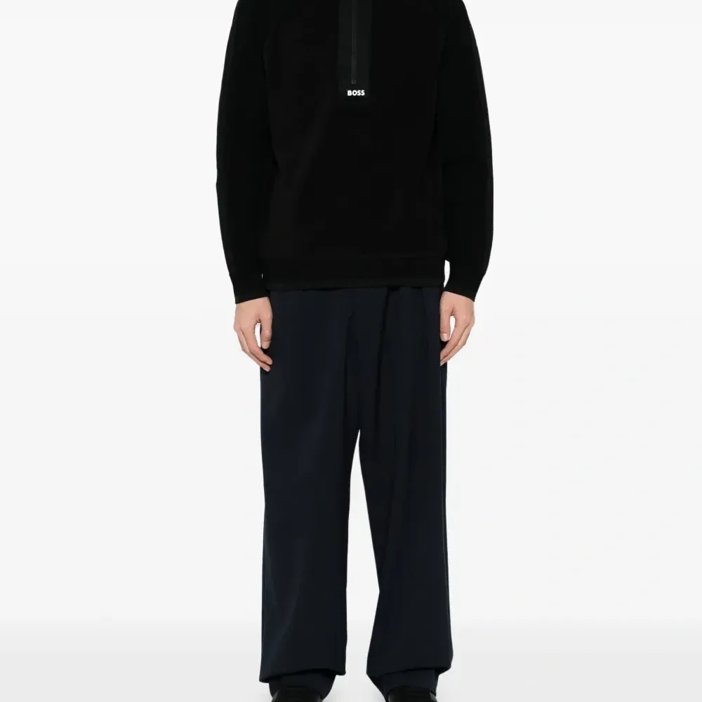 Толстовка с воротником на молнии