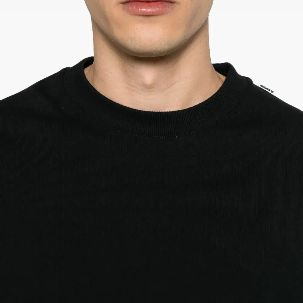 Футболка с круглым вырезом