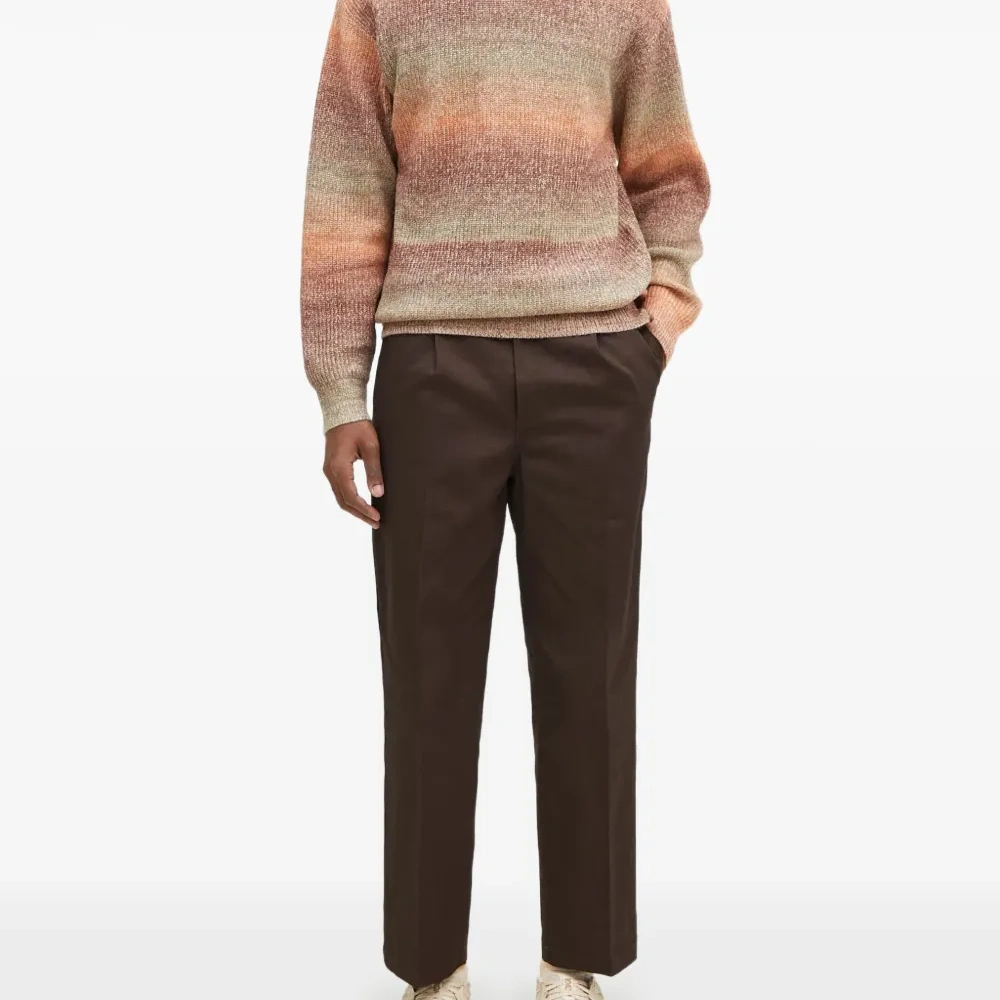 брюки со складками из коллаборации с Dickies