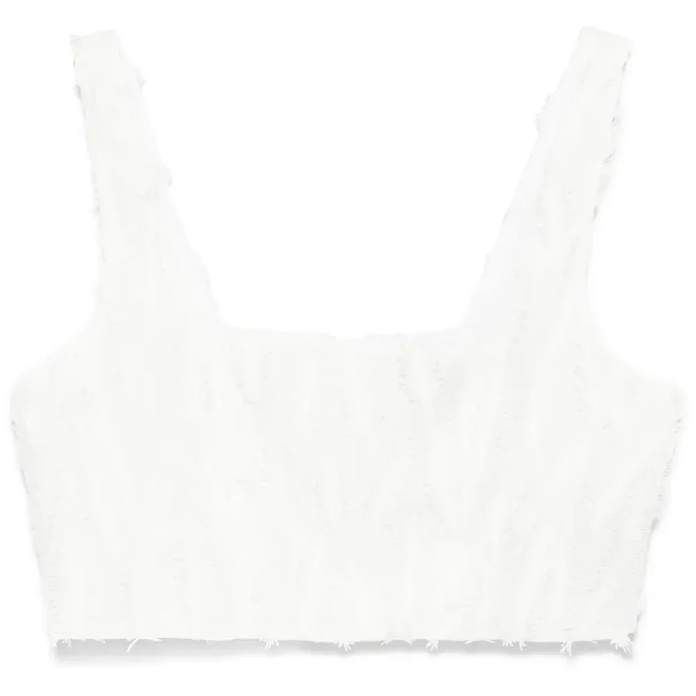 Топ с аппликацией