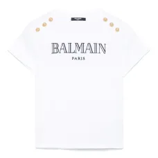 Футболка с вышитым логотипом