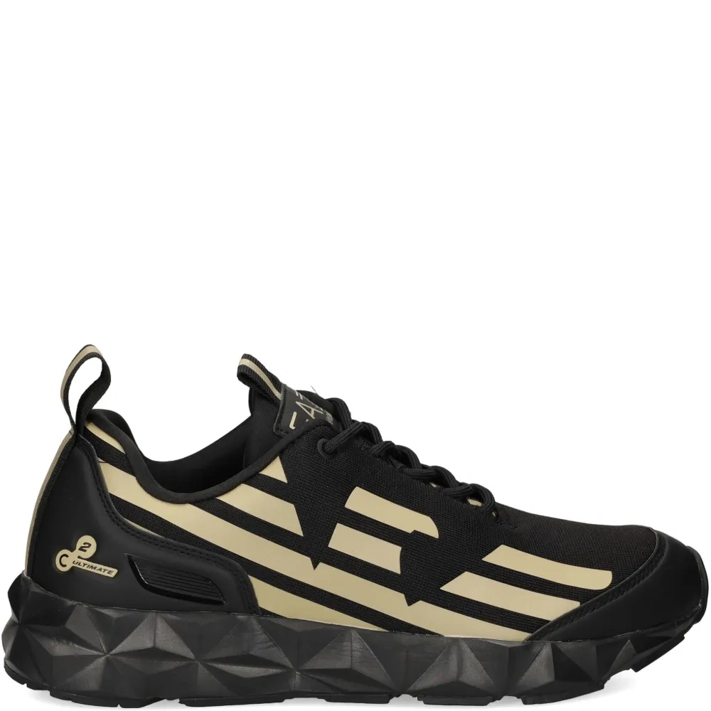 Кроссовки с логотипом