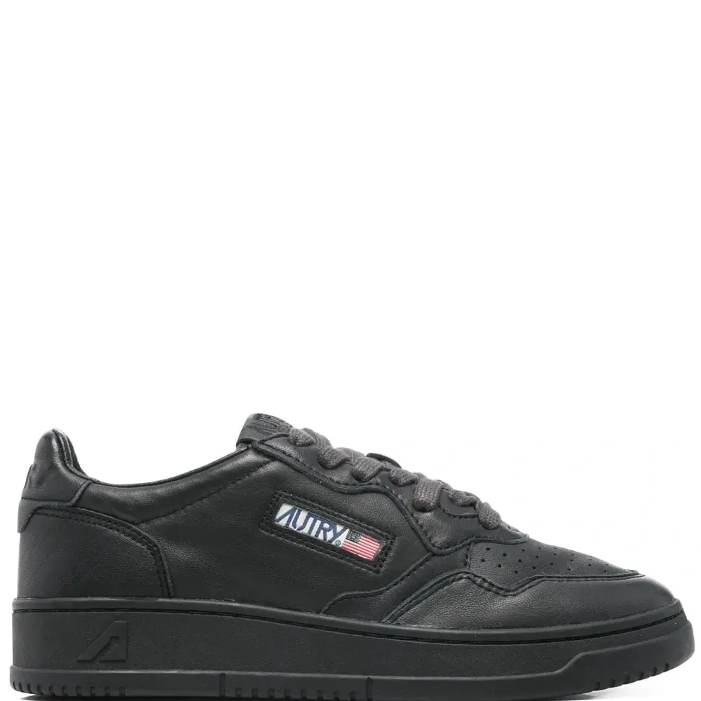 Кроссовки Medalist