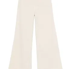 Расклешенные джинсы с завышенной талией