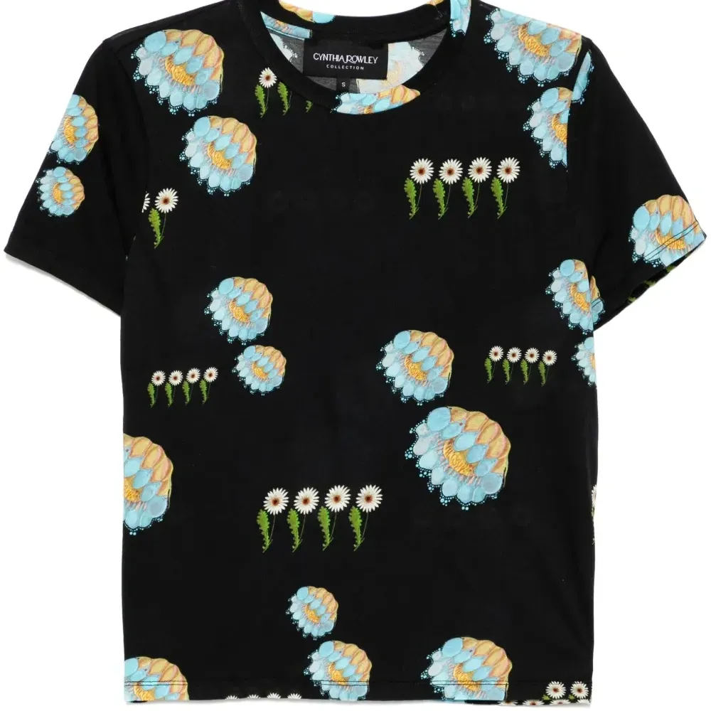 Базовая футболка