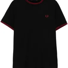 Футболка с контрастной отделкой Футболка с контрастной отделкой