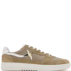 Кроссовки с тисненым логотипом