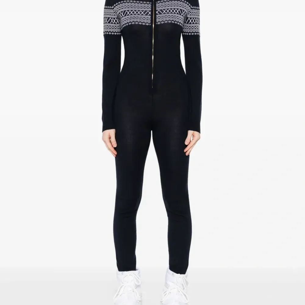 Комбинезон на молнии