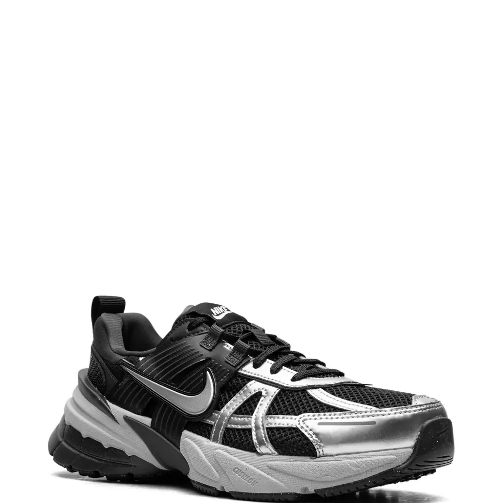 Кроссовки V2K Run 'Black Metallic Silver'