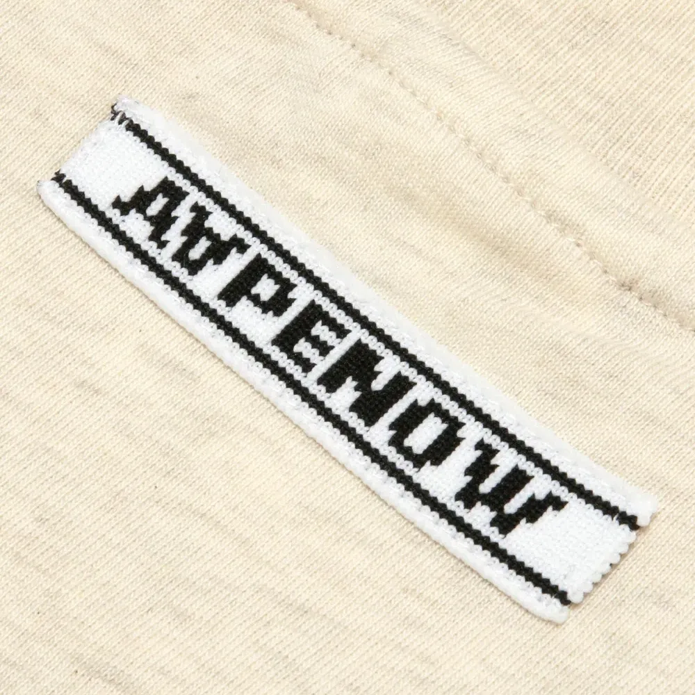 Футболка с вышитым логотипом