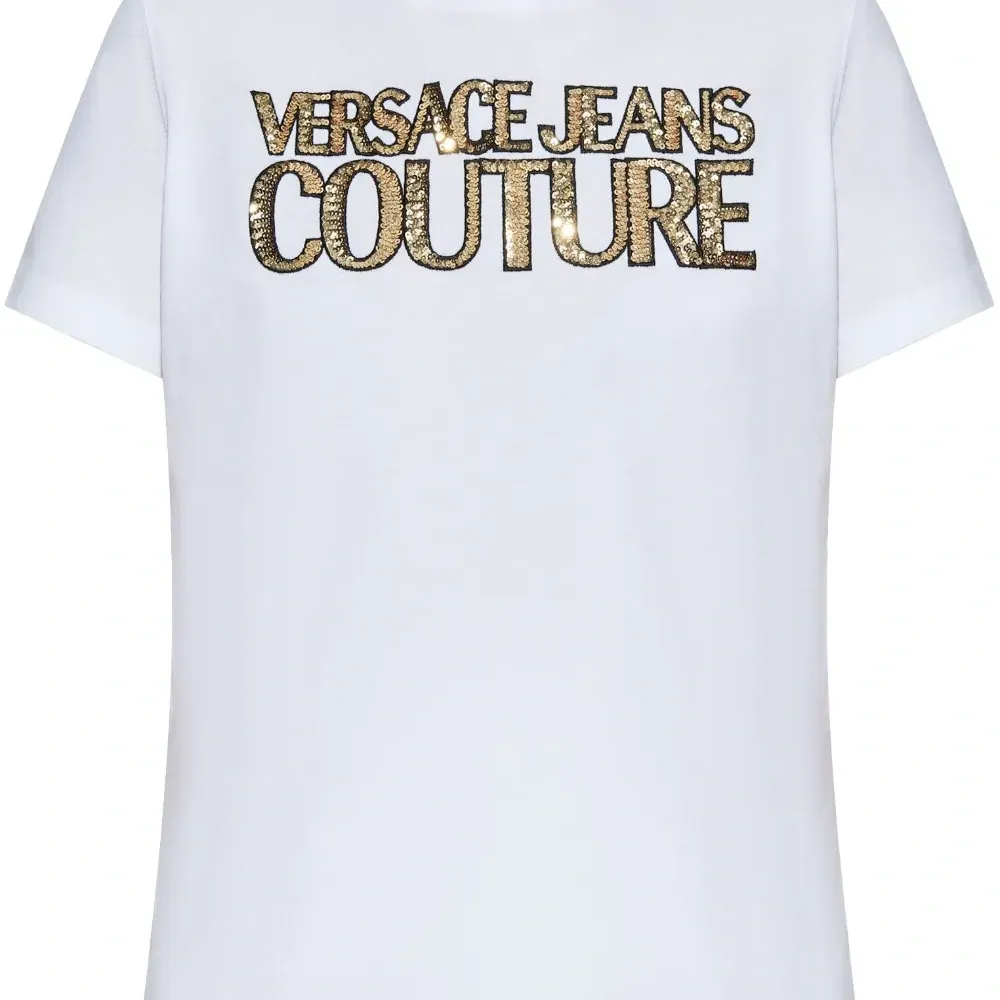 Футболка с пайетками