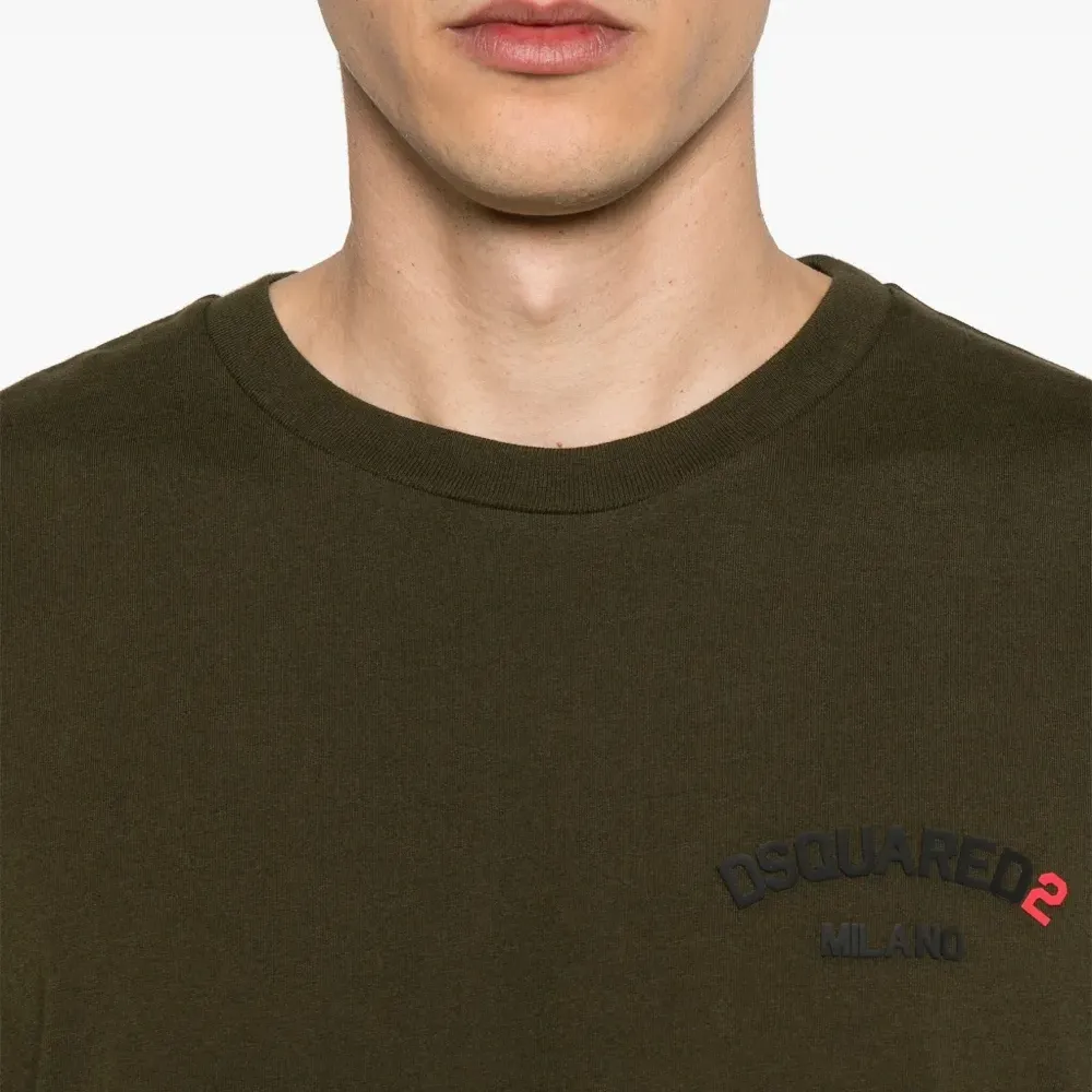 Футболка с логотипом