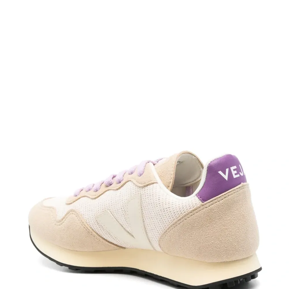 Кроссовки SDU