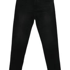 Зауженные джинсы