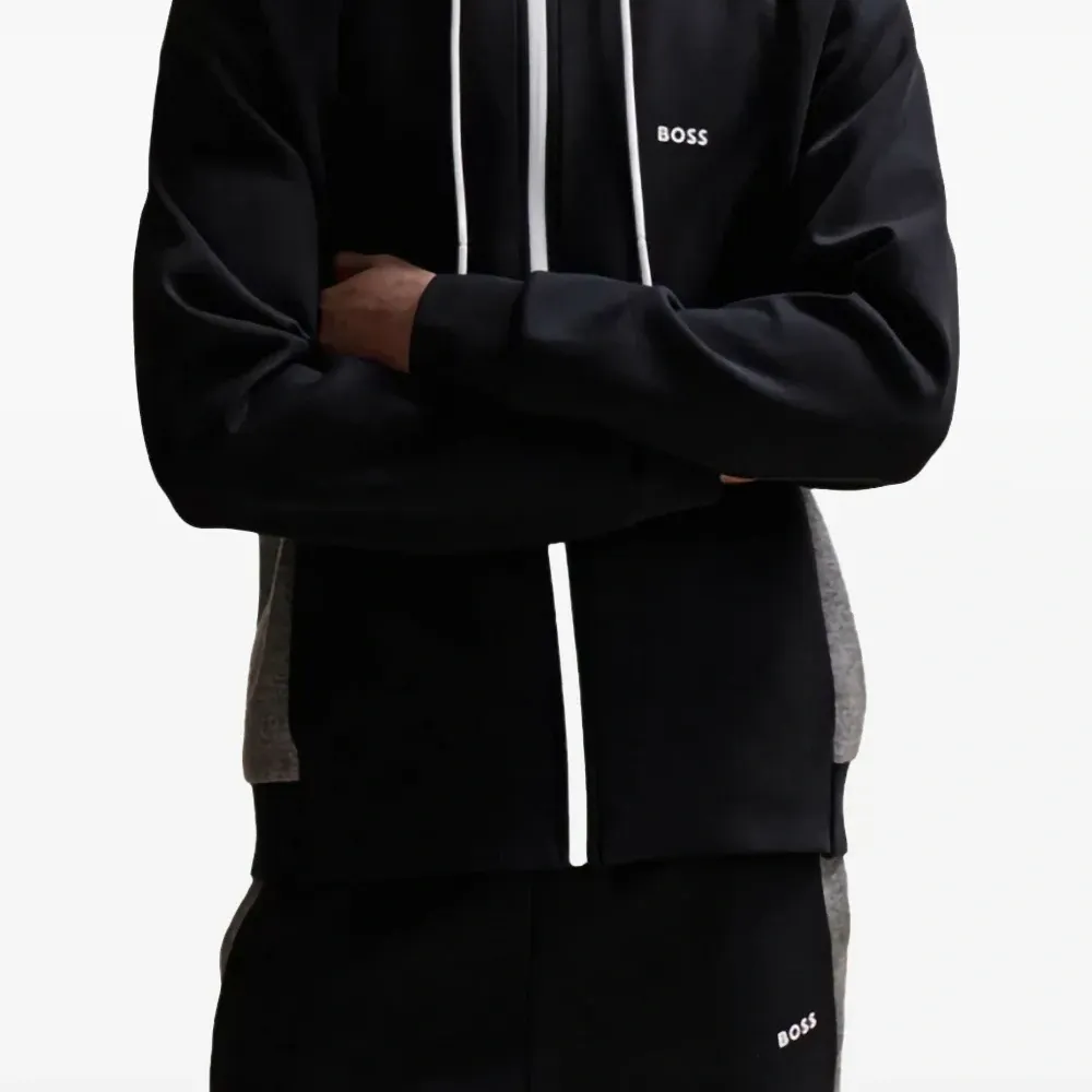 Спортивный костюм с принтом Спортивный костюм с принтом