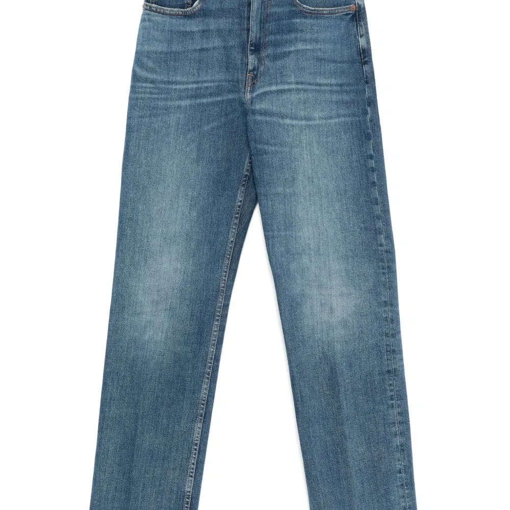 Джинсы прямого кроя