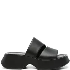 Босоножки с ремешками