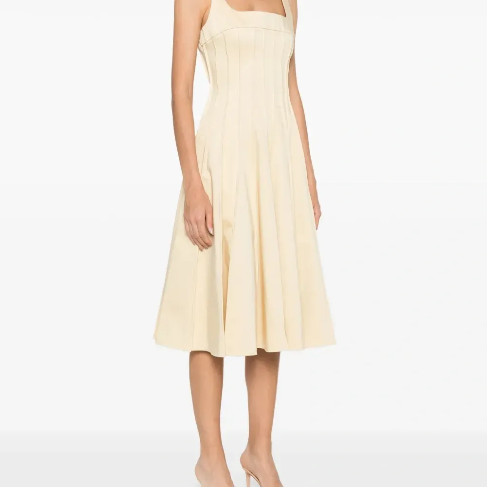 Платье миди Amalia