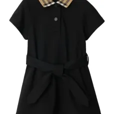 Платье с воротником поло