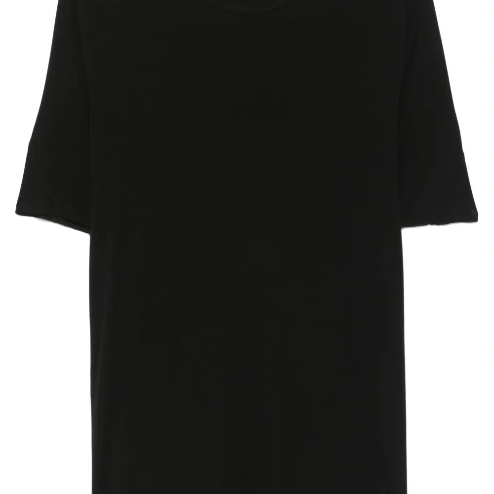 Футболка с необработанными краями