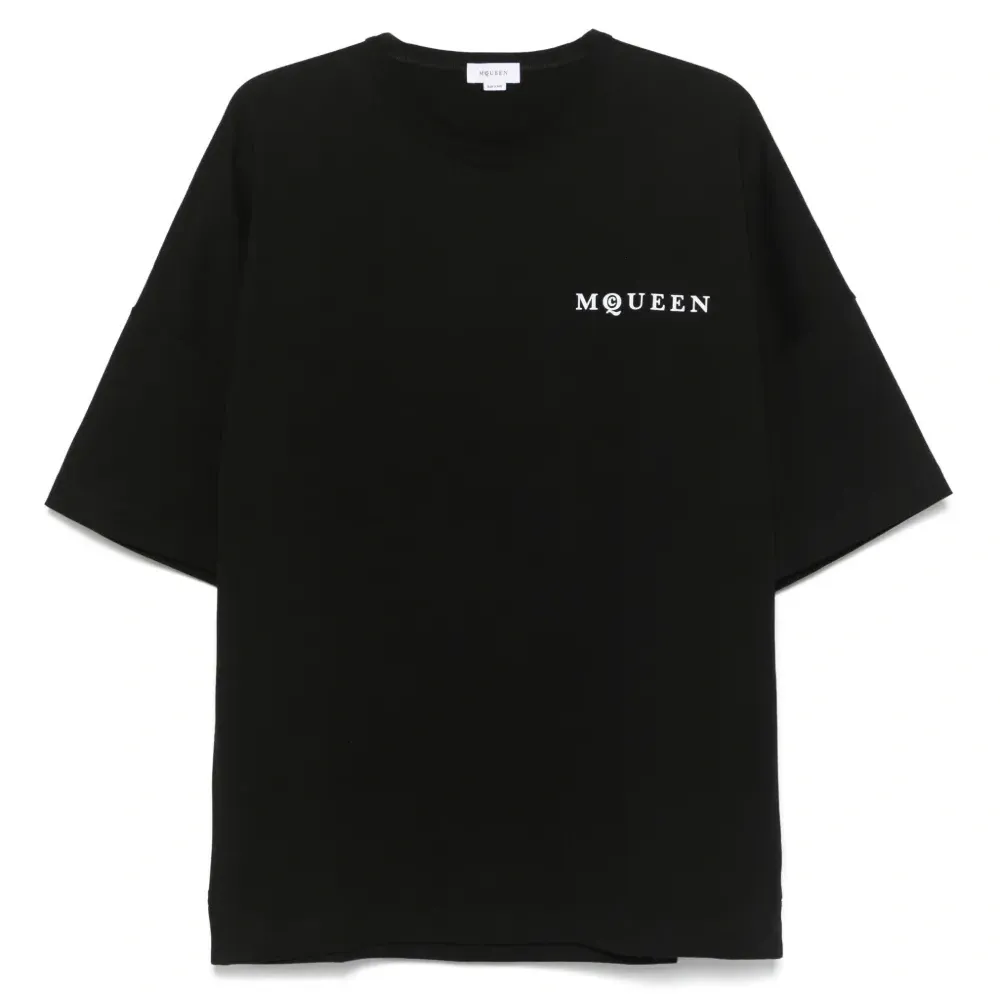 Футболка с логотипом