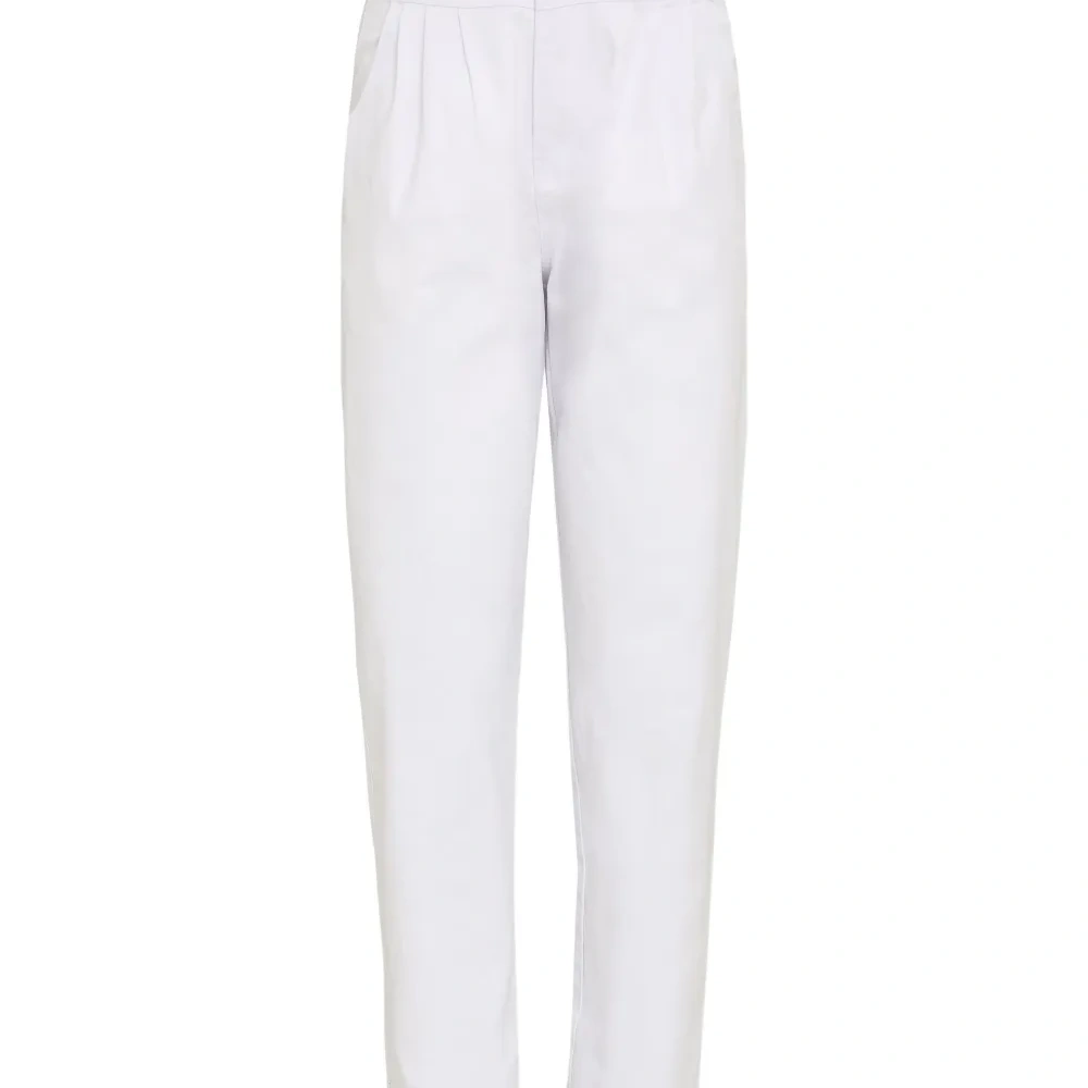 Брюки прямого кроя со складками