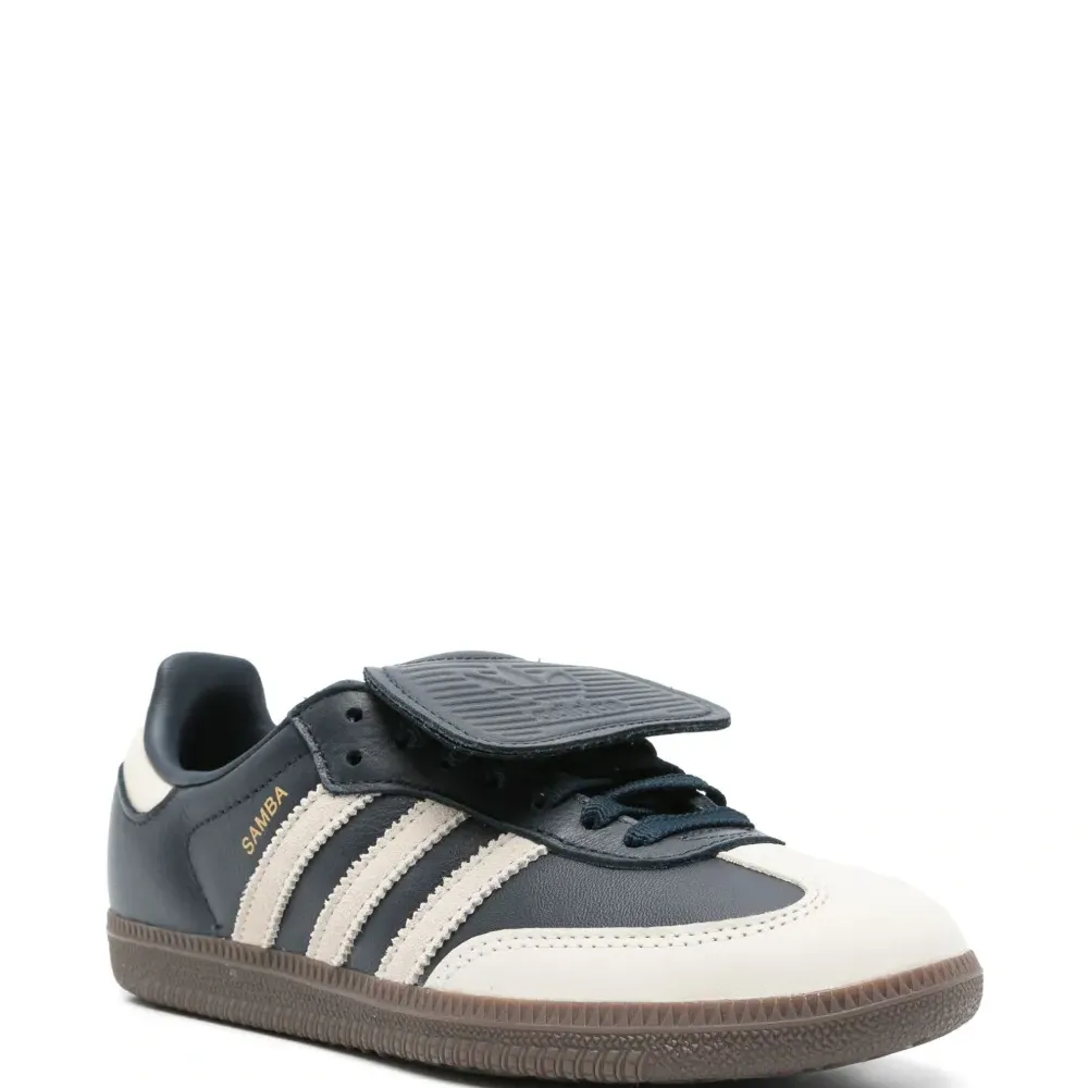 Кроссовки Samba