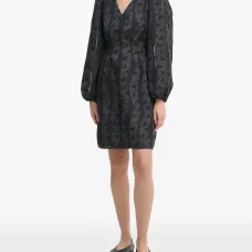 Платье мини с V-образным вырезом