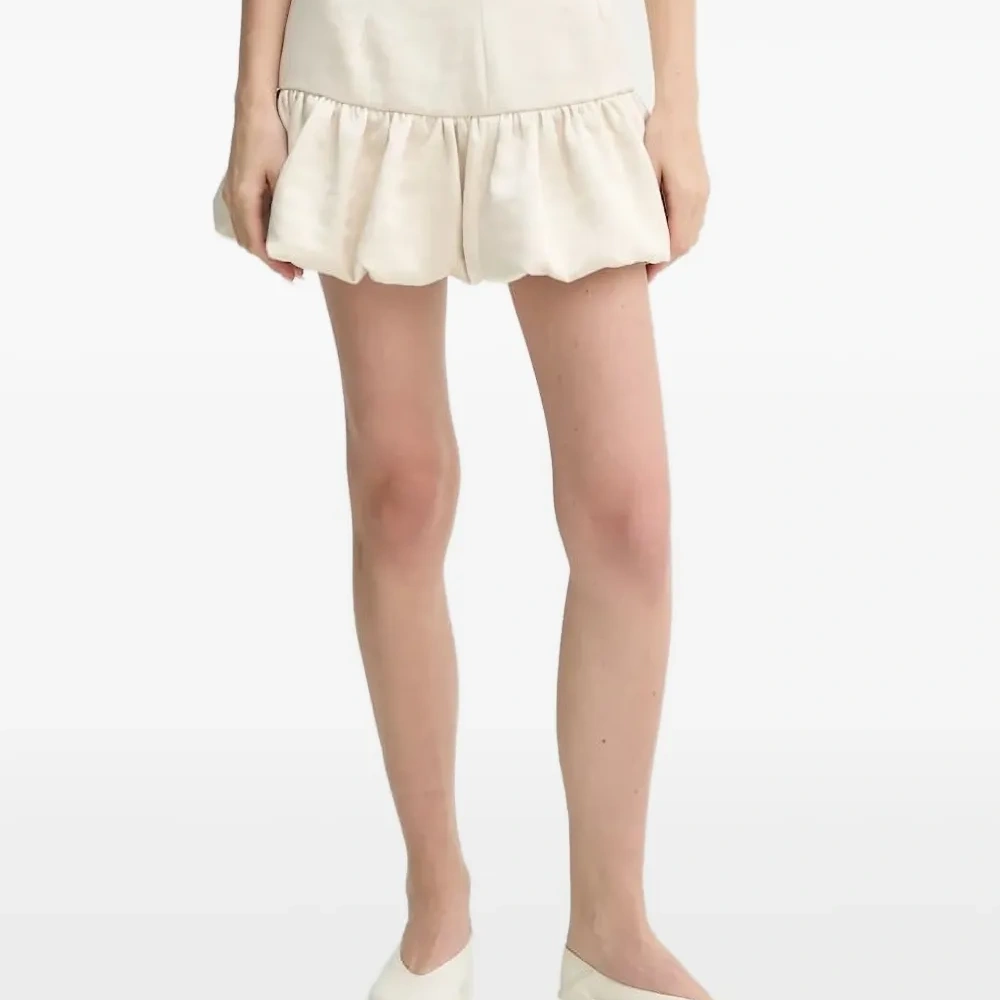 Юбка мини с пышным подолом