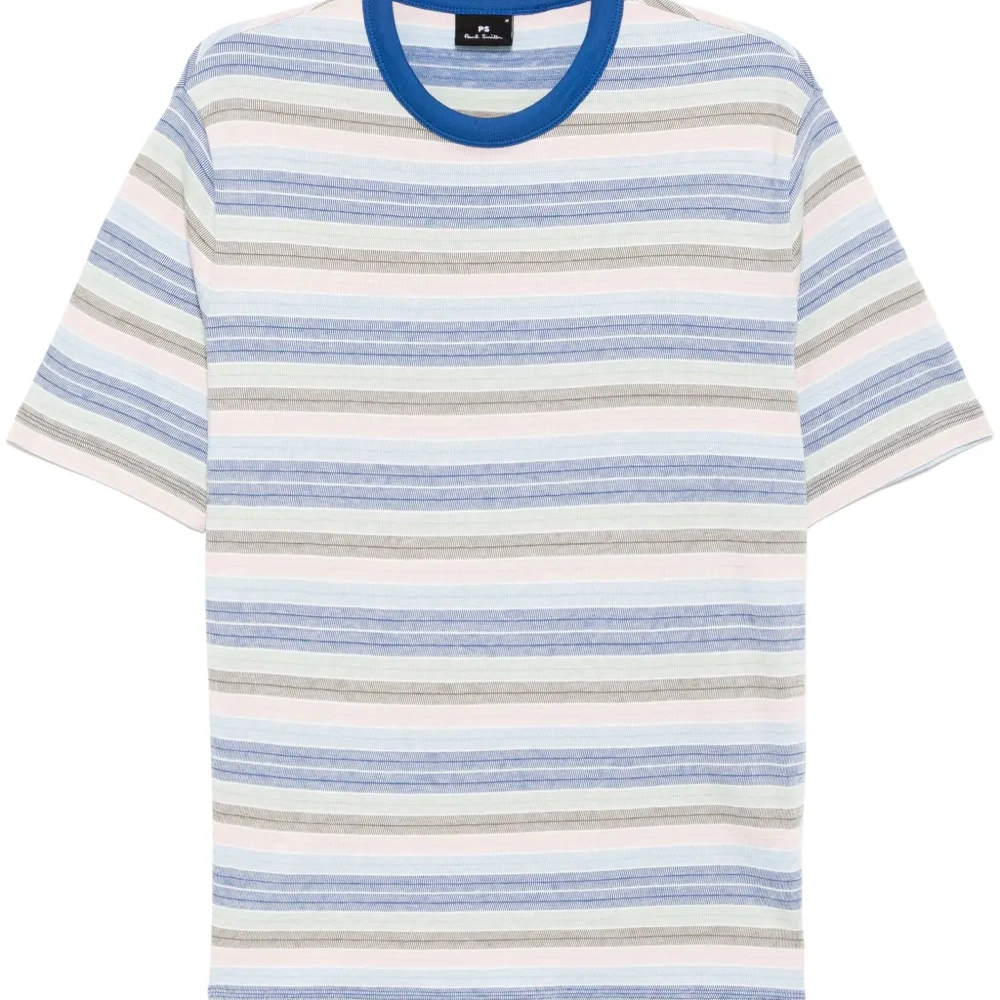 Футболка в полоску