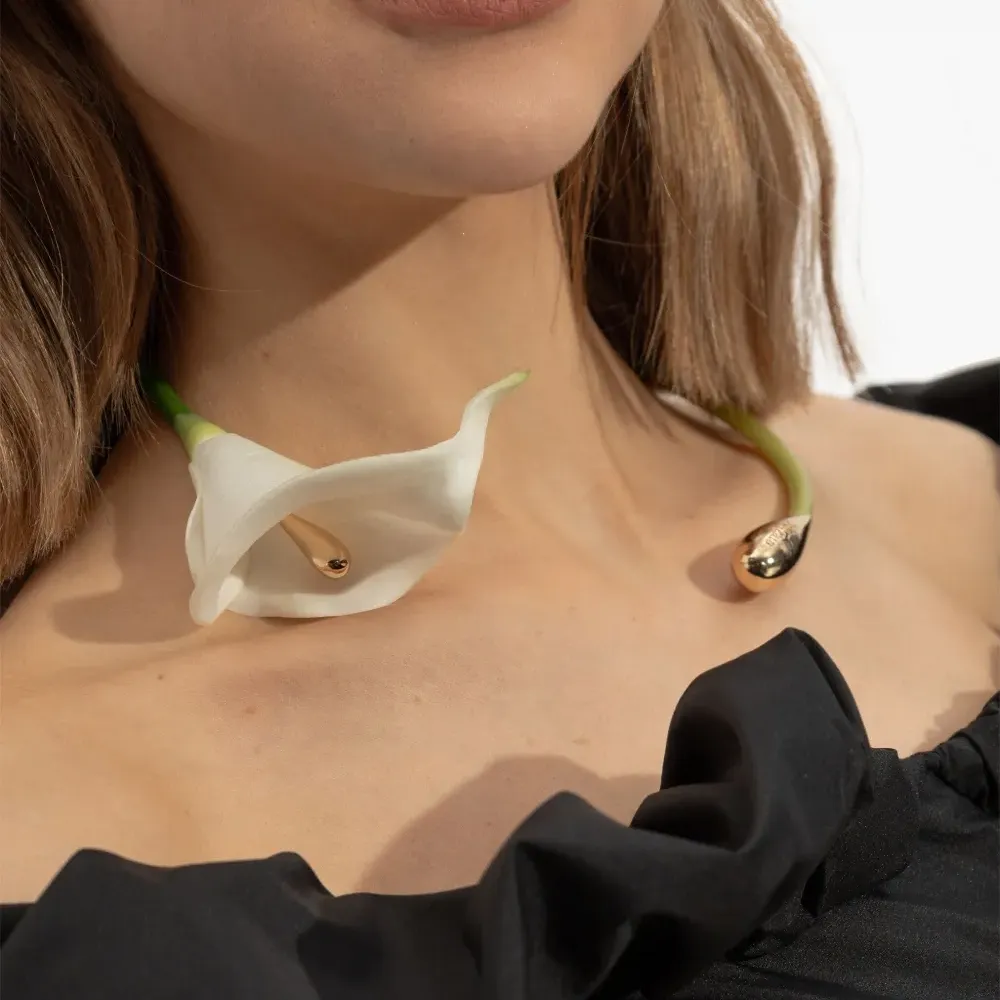 Чокер calla lily