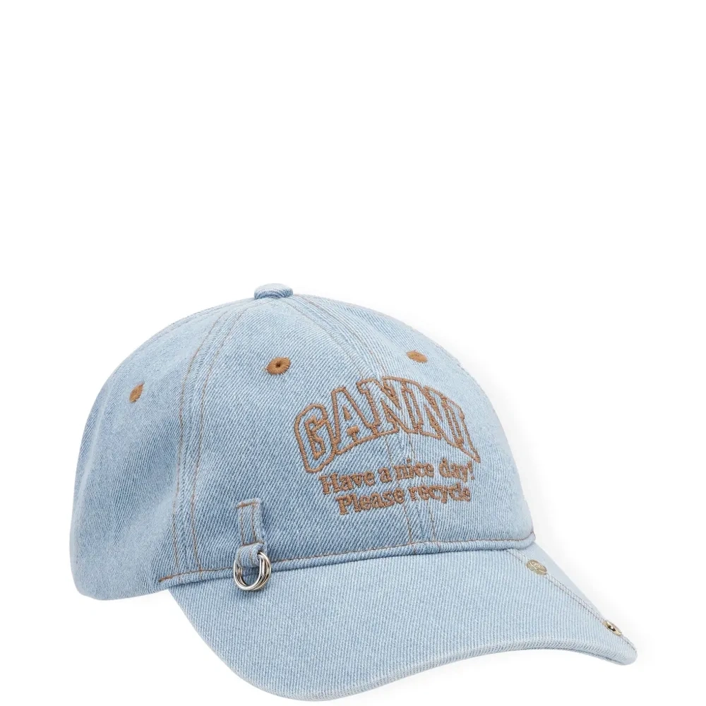 Джинсовая кепка с вышитым логотипом