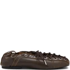 Балетки со шнуровкой