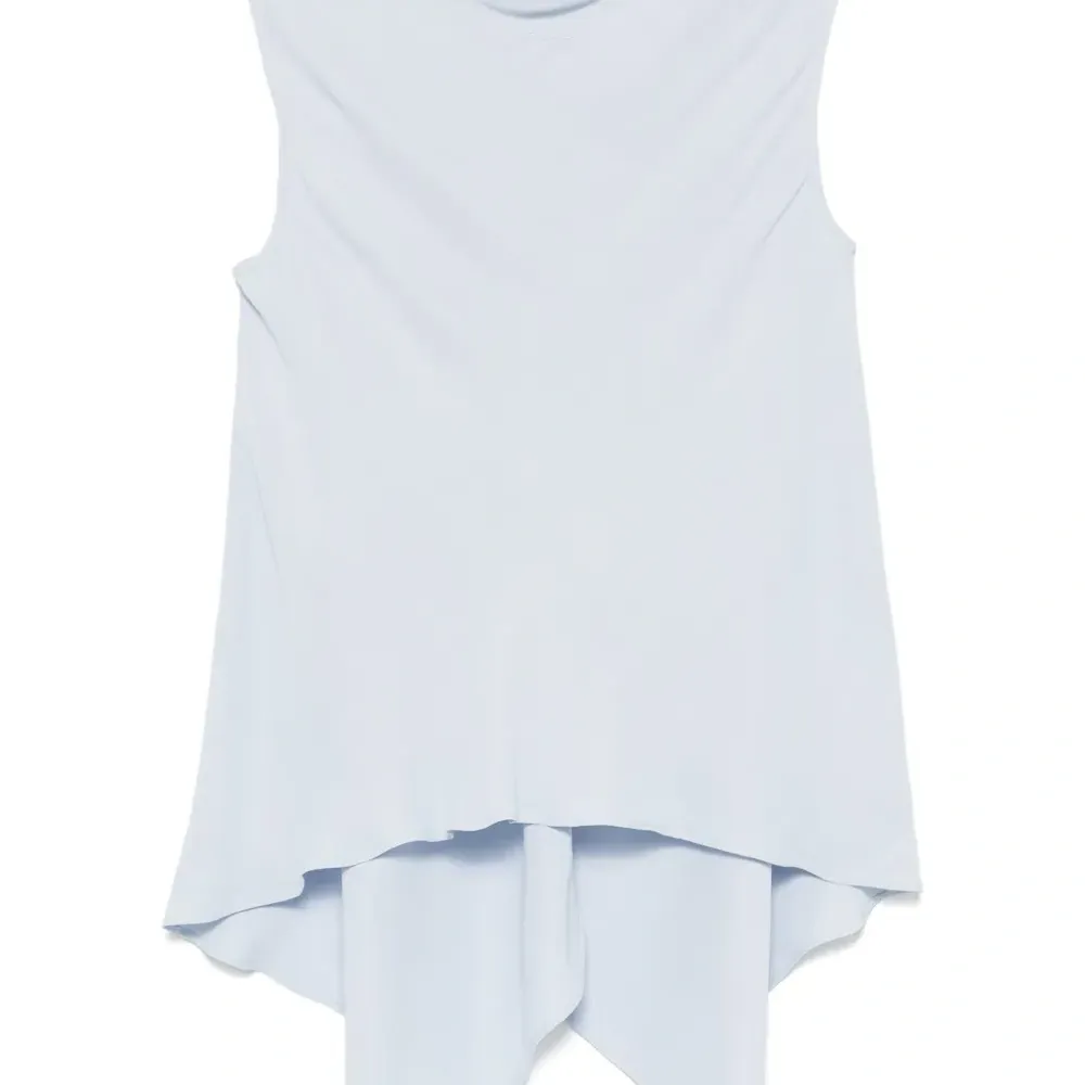 Блузка без рукавов