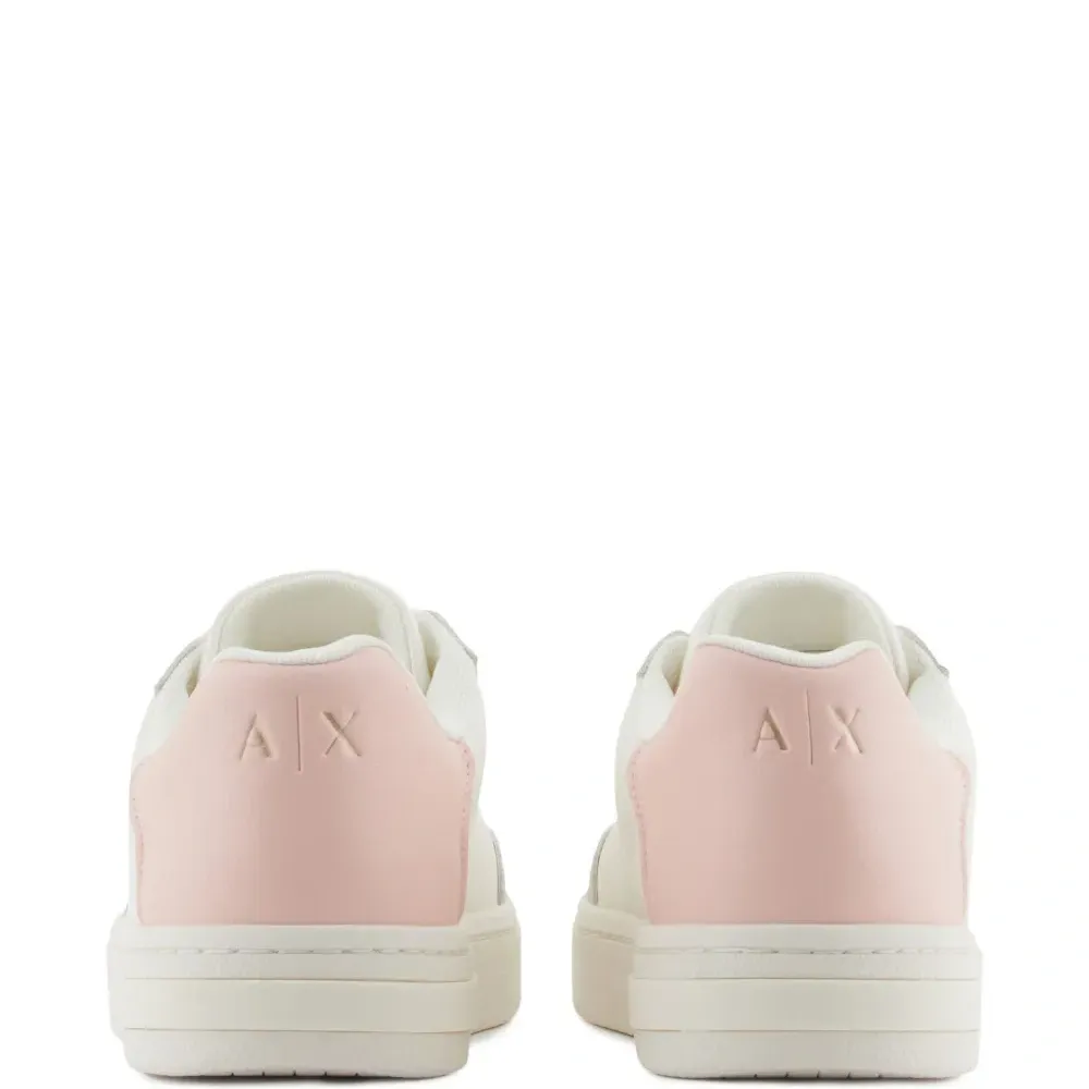 Кожаные кроссовки