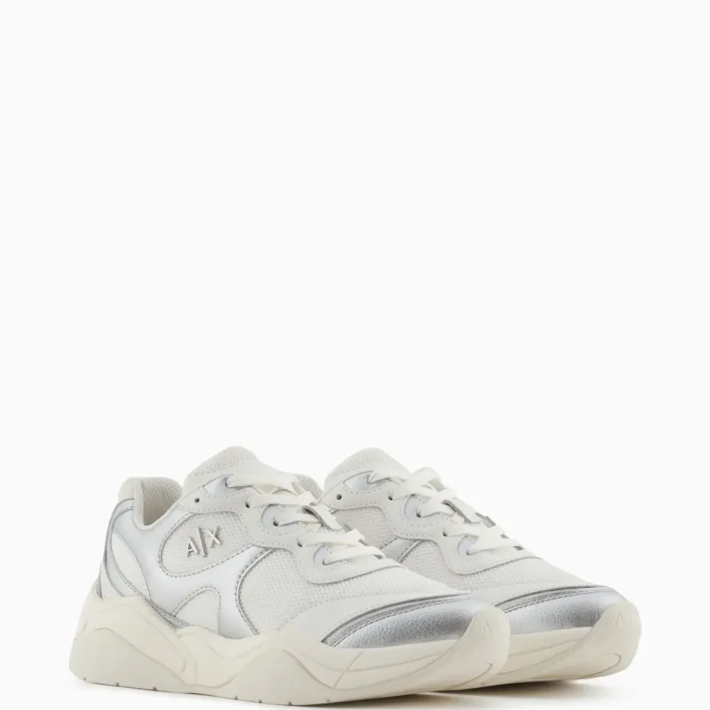 Кроссовки с эффектом металлик Кроссовки с эффектом металлик