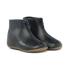 Ботинки на молнии