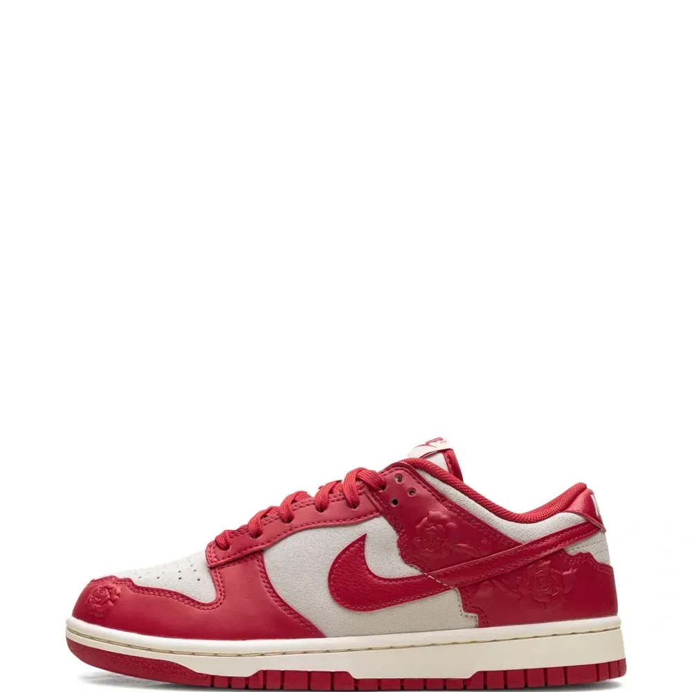 Кроссовки Dunk Low Red Roses